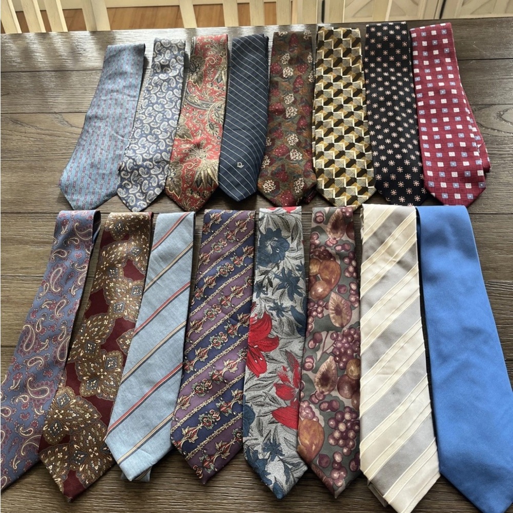 16 Designer Ties - Christian Dior, Oscar De La Renta, Ermenegildo Zegna, Trump
